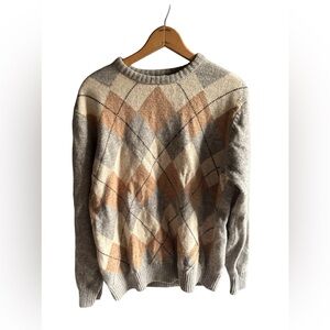 Vintage Geoffrey Beene, 100% lambswool, size large